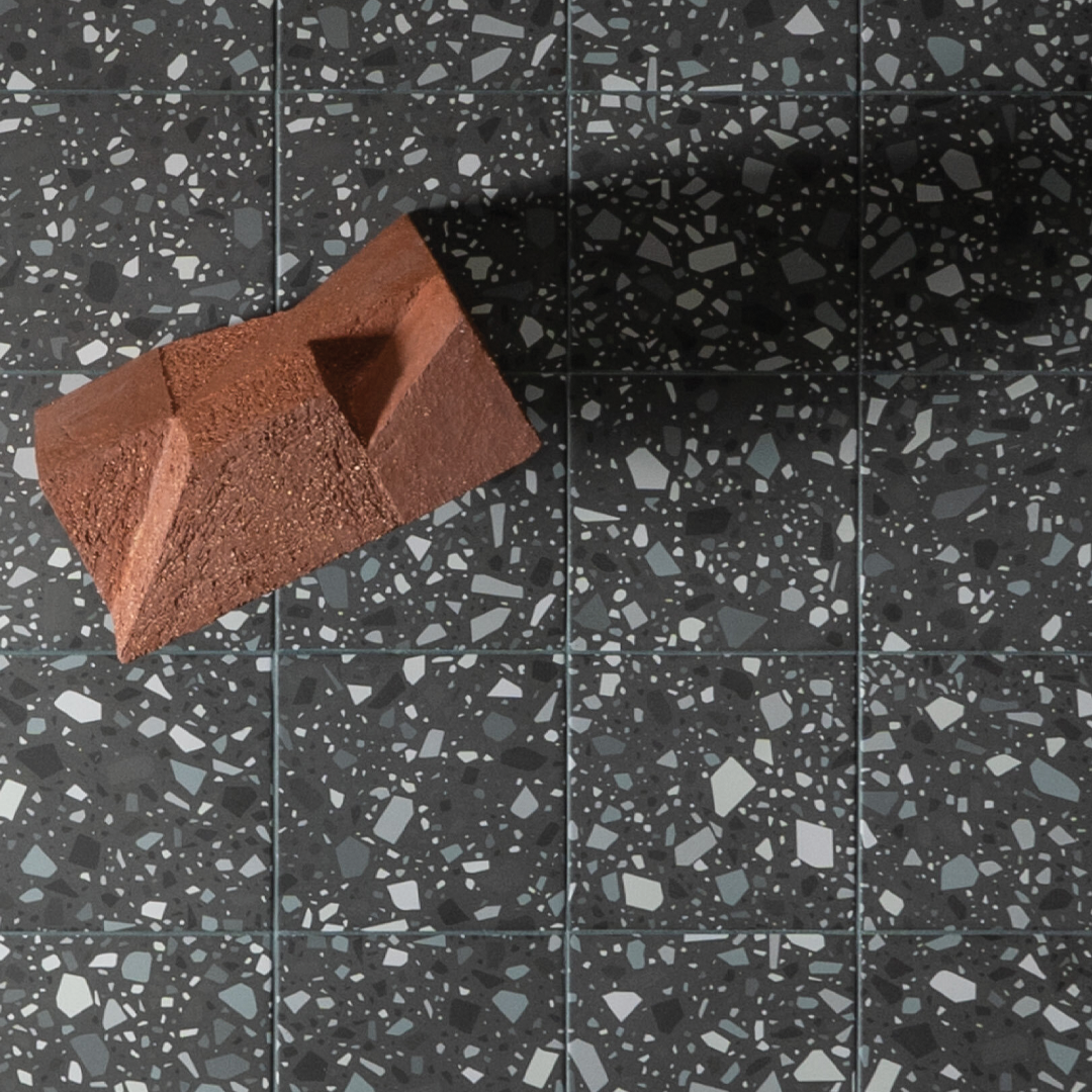 186x186mm Quintessenza Ceramiche - Confetti Nero Petrolio
