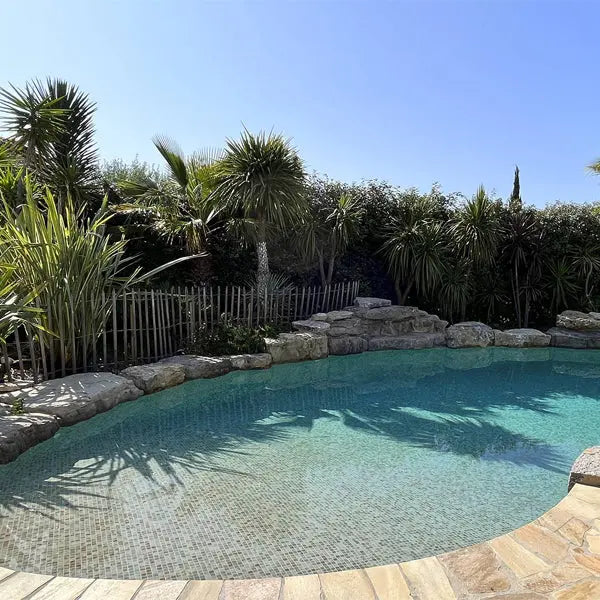 Elite Design Studio - 312x495mm Ezarri Pool Mosaic - Aquarelle Effect 25mm Safe (Anti-Slip)