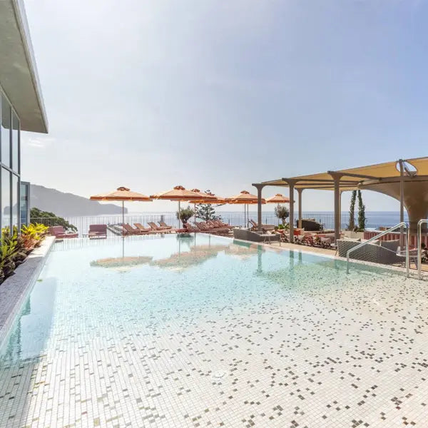 Elite Design Studio - 312x495mm Ezarri Pool Mosaic - Cocktail Daikiri 25mm Gloss