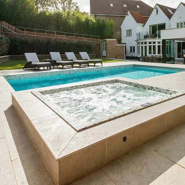 Elite Design Studio - 312x495mm Ezarri Pool Mosaic - Cocktail Mojito 25mm Gloss