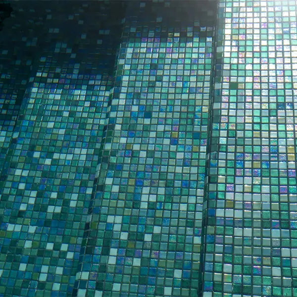 Elite Design Studio - 312x495mm Ezarri Pool Mosaic - Cocktail Tomahawk 25mm Gloss