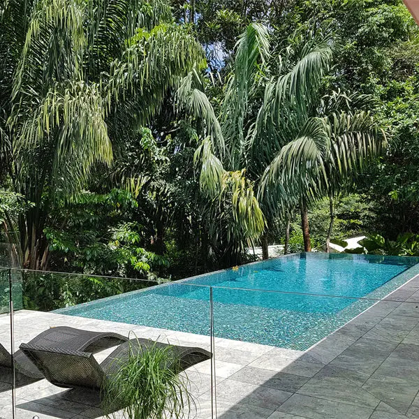 Elite Design Studio - 312x495mm Ezarri Pool Mosaic - Cocktail Tomahawk 25mm Gloss
