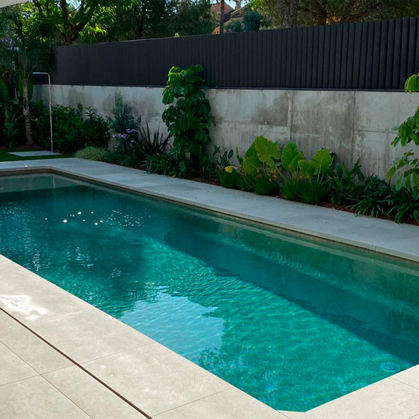 312x495mm Ezarri Pool Mosaic - Zen Stone Creamstone 25mm Safe (Anti-Slip)