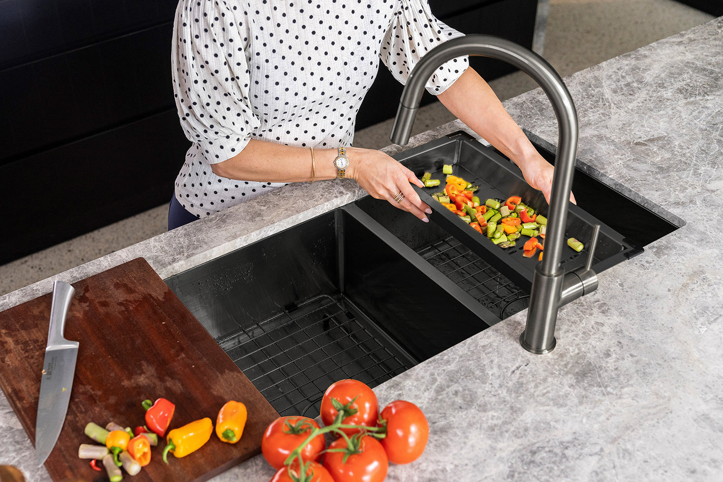 Meir Lavello Kitchen Sink Colander PVD Gunmetal Black
