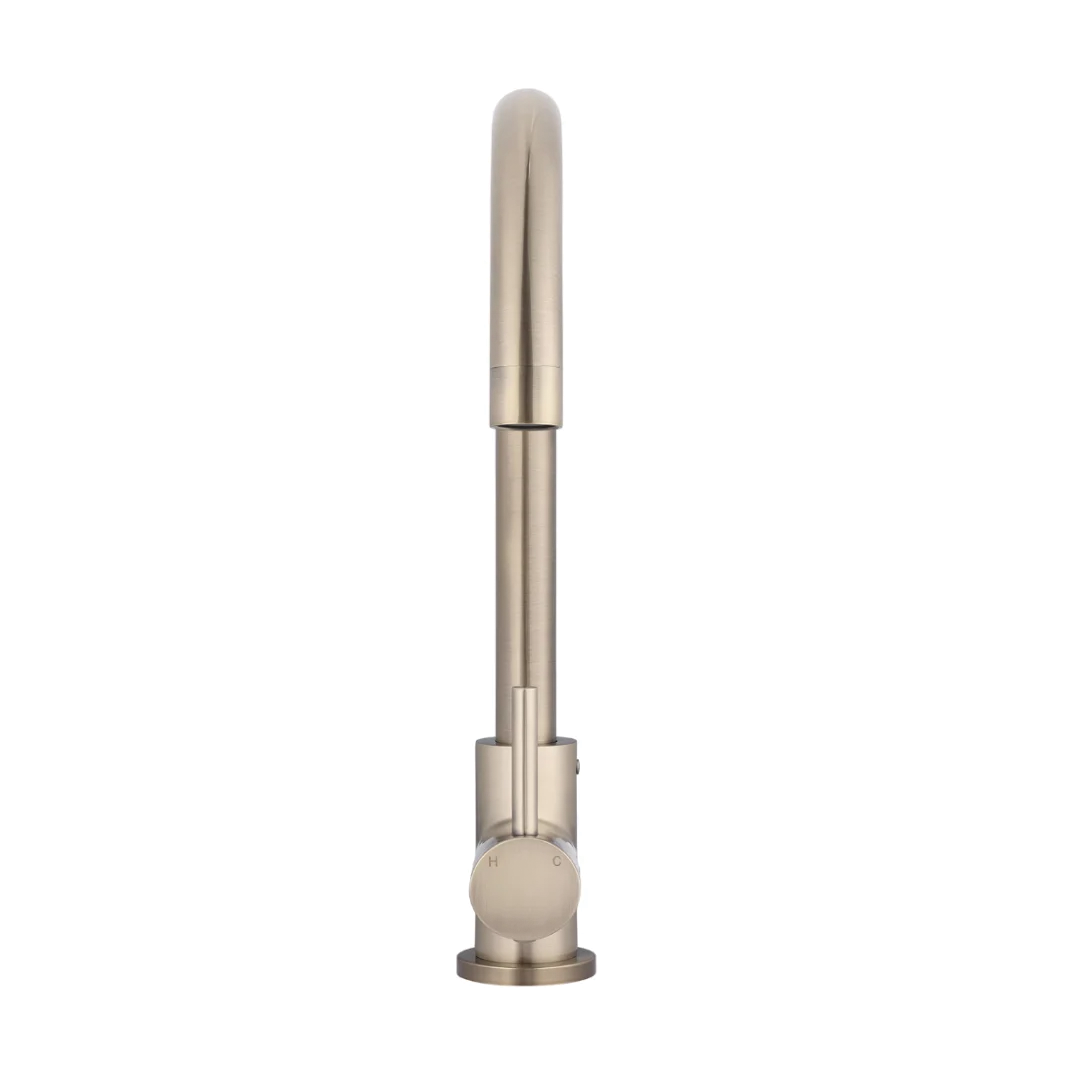Elite Design Studio -  Meir Round Gooseneck Kitchen Mixer Tap With Pincel Handle Champagne