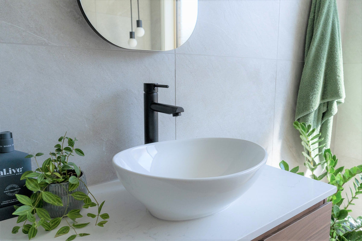 Meir Round Tall Basin Mixer Matte Black